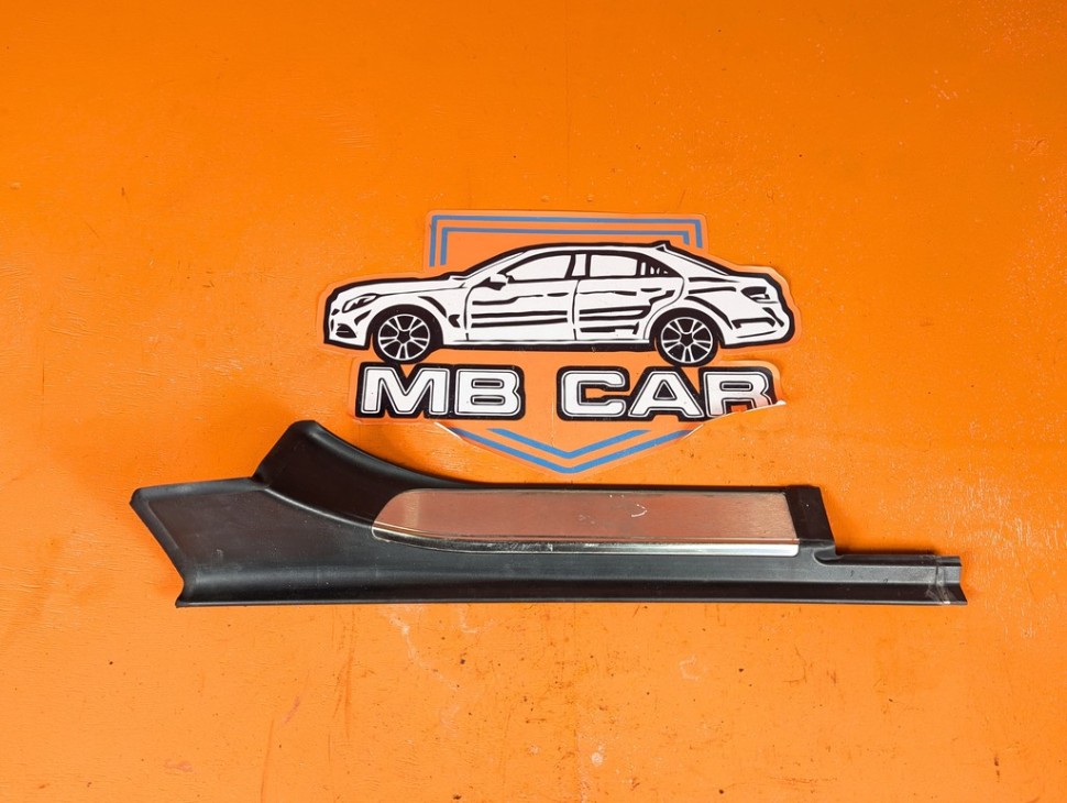 Накладка порога внутренняя MERCEDES-BENZ S-класс W220 (1998 - 2005) фото 1 &mdash; Разборка Мерседес