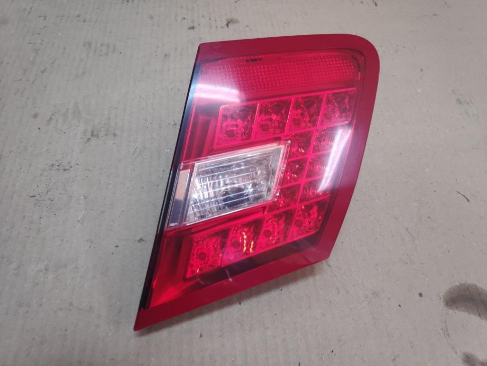 Фонарь крышки багажника MERCEDES-BENZ E-class w212 фото 1 — Разборка Мерседес