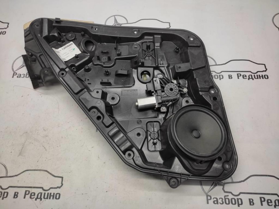 Стеклоподъемник задний левый MERCEDES-BENZ A-класс W176 (2012 - 2015) фото 1 — Разборка Мерседес
