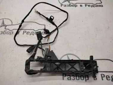 Ответная часть замка двери MERCEDES-BENZ S-класс W220 рестайлинг (2002 - 2005) — Разборка Мерседес