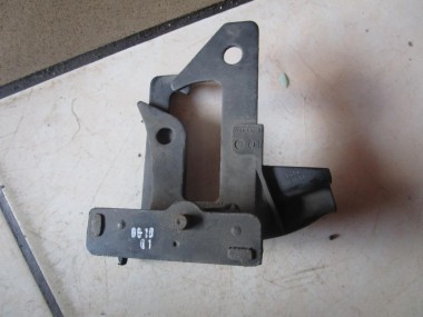 Замок капота MERCEDES-BENZ E-класс W212/S212/C207/A207 (2009 - 2013) — Разборка Мерседес