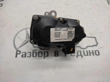 Клапан EGR MERCEDES-BENZ C-класс W205/S205/C205/A205 (2014 - 2018) — Разборка Мерседес