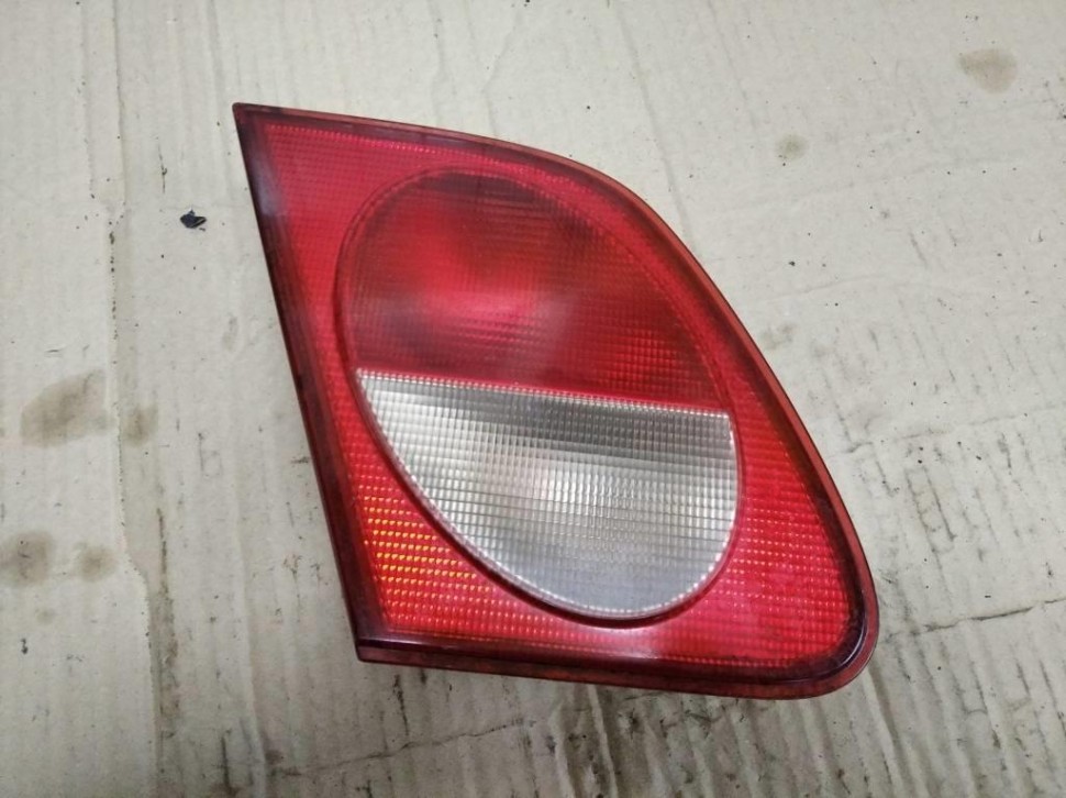 Фонарь крышки багажника MERCEDES-BENZ E-класс W210/S210 (1995 - 1999) фото 1 — Разборка Мерседес