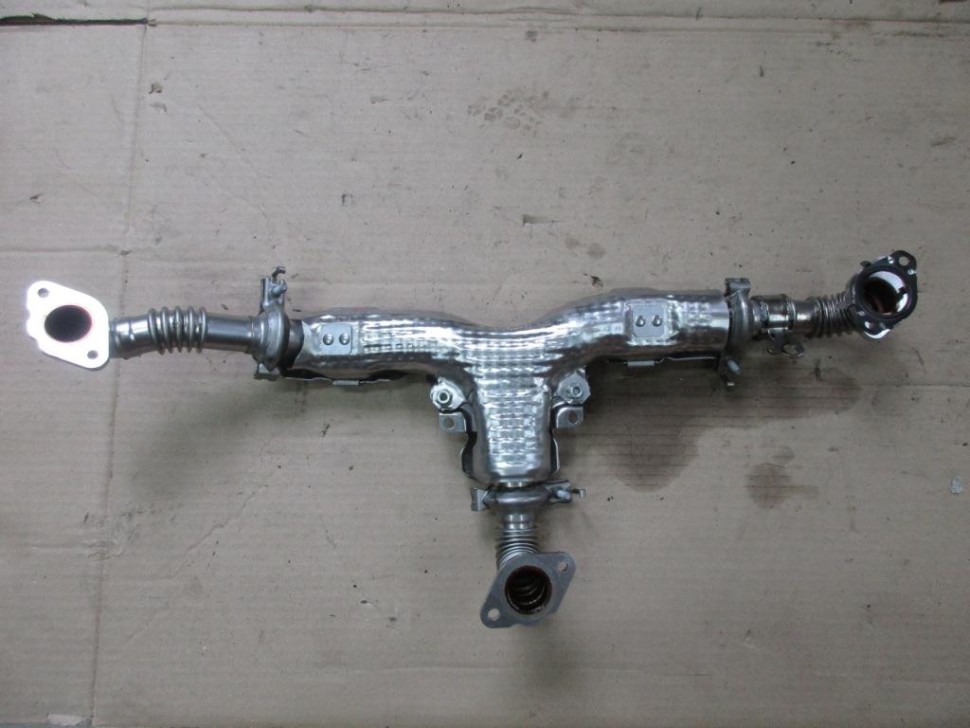 Трубка рециркуляции ОГ MERCEDES-BENZ E-класс W213/S213/C238/A238 (2016 - 2021) фото 1 — Разборка Мерседес