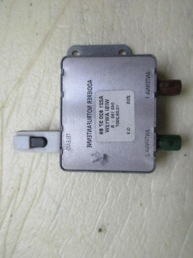 Антенный разветвитель MERCEDES-BENZ S-класс W221 (2005 - 2009) — Разборка Мерседес