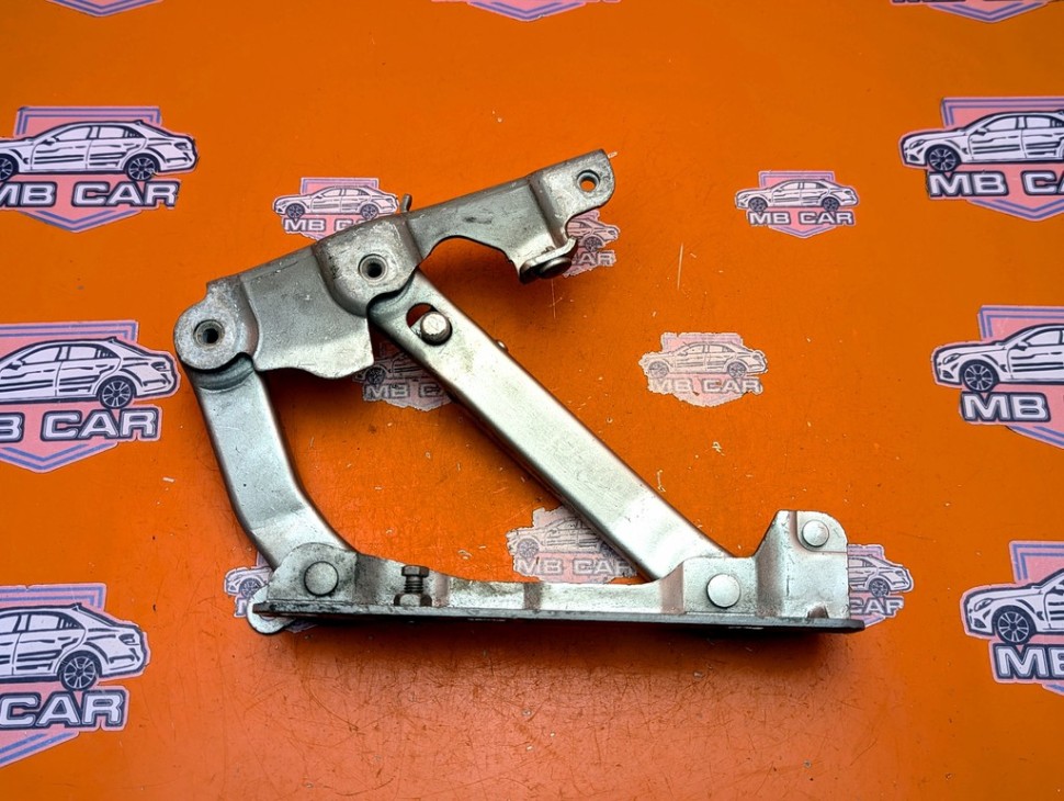 Петля капота MERCEDES-BENZ S-класс W220 (1998 - 2005) фото 1 — Разборка Мерседес