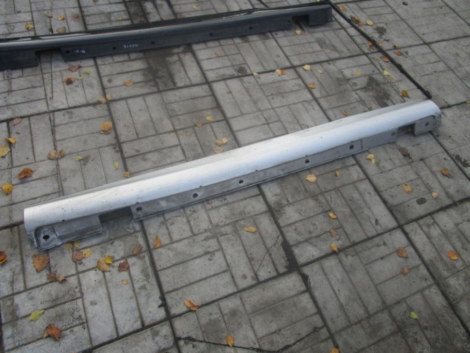 Порог пластиковый левый MERCEDES-BENZ CLK-класс C209/W209 (2002 - 2005) фото 1 — Разборка Мерседес