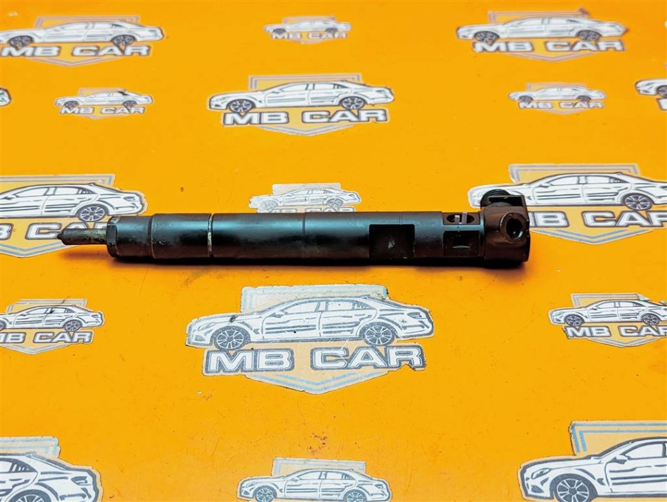 Форсунка ДИЗЕЛЬ MERCEDES-BENZ C-класс W204/S204 (2006 - 2011) фото 1 — Разборка Мерседес