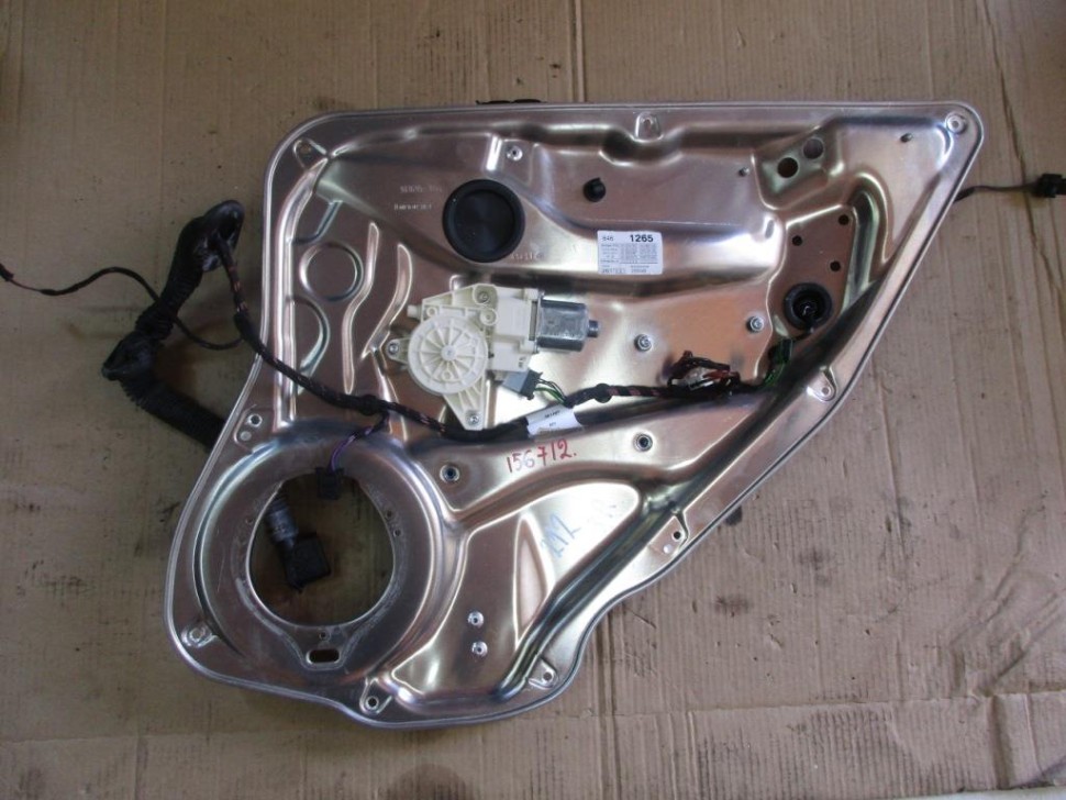 Стеклоподъемник задний правый MERCEDES-BENZ E-класс W212/S212/C207/A207 (2009 - 2013) фото 1 — Разборка Мерседес