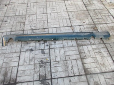 Порог пластиковый правый MERCEDES-BENZ W124 W124/S124/C124/A124 (1984 - 1993) — Разборка Мерседес