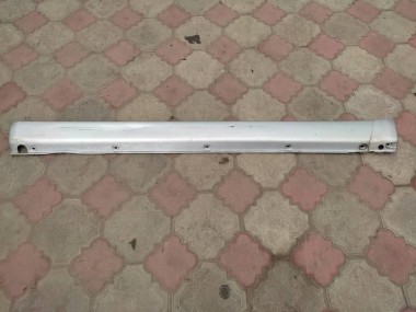 Порог пластиковый правый MERCEDES-BENZ M-класс W163 рестайлинг (2001 - 2005) — Разборка Мерседес