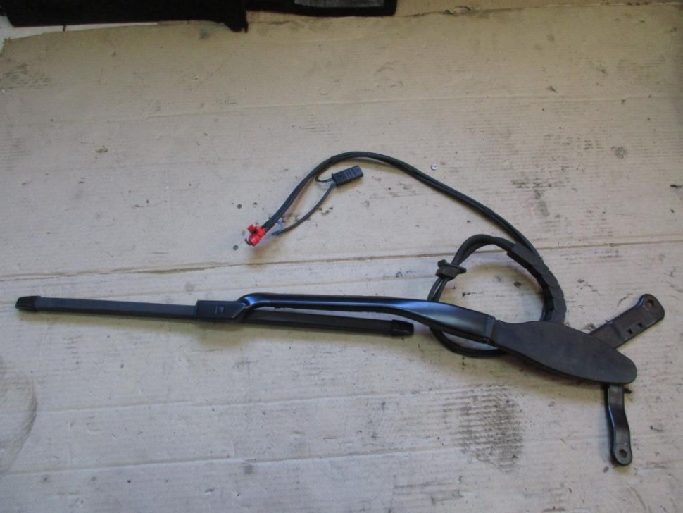 Поводок дворников MERCEDES-BENZ S-класс W222/C217/A217 (2013 - 2017) фото 1 — Разборка Мерседес