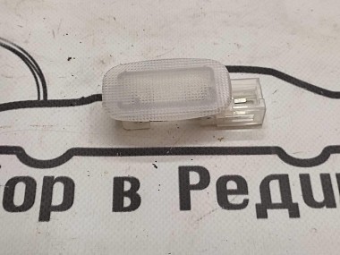 Плафон подсветки MERCEDES-BENZ E-класс W211/S211 (2002 - 2006) — Разборка Мерседес