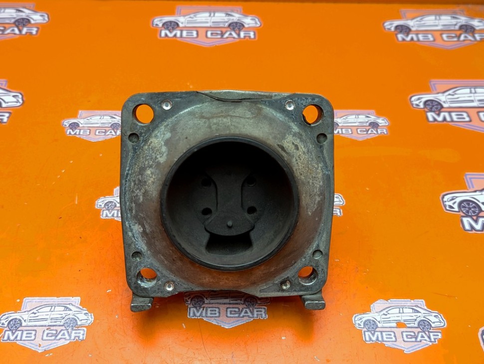 Опора КПП MERCEDES-BENZ M-класс W166 (2011 - 2015) фото 1 &mdash; Разборка Мерседес