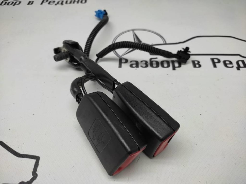 Замок ремня безопасности MERCEDES-BENZ S-класс W222/C217/A217 рестайлинг (2017 - 2020) фото 1 — Разборка Мерседес