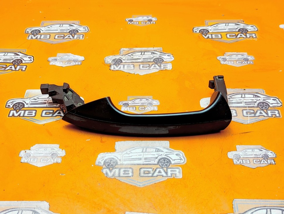 Ручка двери наружняя MERCEDES-BENZ C-класс W204/S204/С204 рестайлинг (2011 - 2015) фото 1 &mdash; Разборка Мерседес