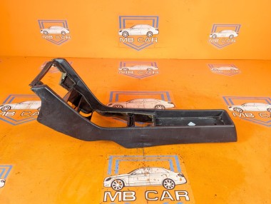 Подлокотник MERCEDES-BENZ E-класс W124/S124/C124/A124 (1984 - 1997) E 300 CDI 3.0 AT (136 л.с.) &mdash; Разборка Мерседес