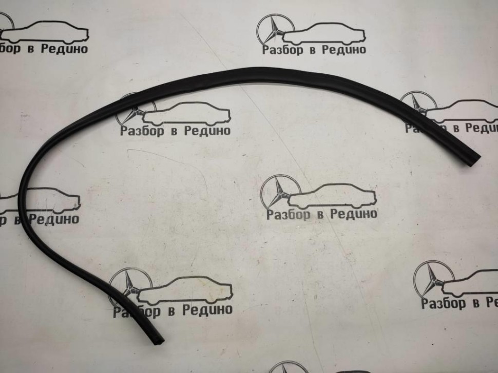 Уплотнитель капота MERCEDES-BENZ E-класс W213/S213/C238/A238 (2016 - 2021) фото 1 — Разборка Мерседес