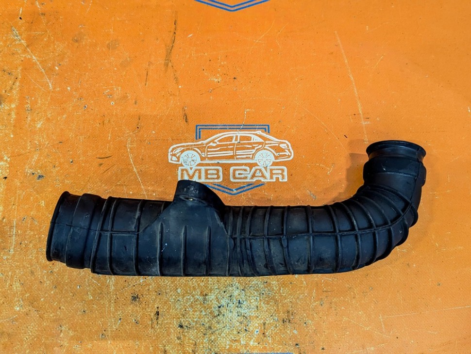 Патрубок турбины MERCEDES-BENZ Vito W638 (1996 - 2003) фото 1 — Разборка Мерседес