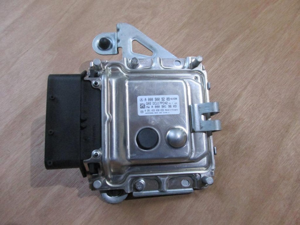 Блок нейтрализации ОГ MERCEDES-BENZ C-класс W205/S205/C205/A205 (2014 - 2018) фото 1 — Разборка Мерседес