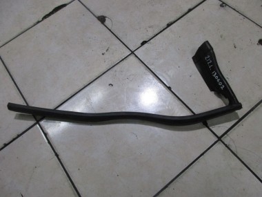 Уплотнитель моторного отсека MERCEDES-BENZ E-класс W212/S212/C207/A207 (2009 - 2013) — Разборка Мерседес