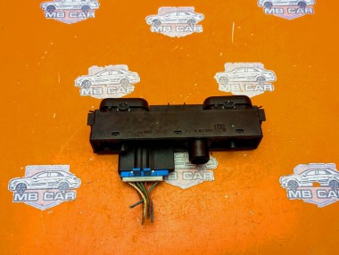 Кнопка блокировки мостов MERCEDES-BENZ M-класс W163 рестайлинг (2001 - 2005) — Разборка Мерседес