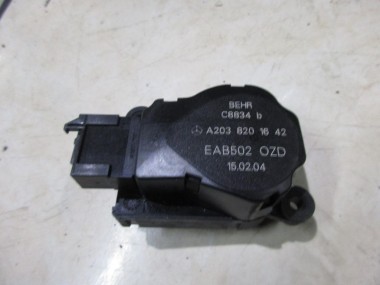 Сервоприводы печки MERCEDES-BENZ E-класс W211/S211 (2002 - 2006) — Разборка Мерседес