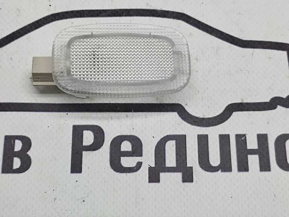 Плафон подсветки MERCEDES-BENZ S-класс W221 (2005 - 2009) фото 1 — Разборка Мерседес