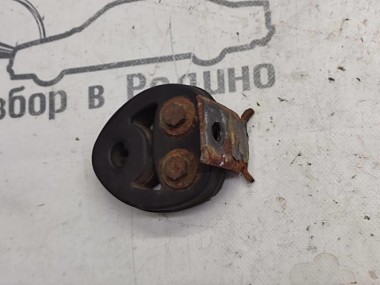 Кронштейн глушителя MERCEDES-BENZ S-класс W221 (2005 - 2009) — Разборка Мерседес