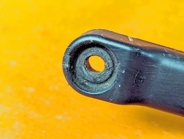 Поводок дворников MERCEDES-BENZ M-класс W163 (1997 - 2001) &mdash; Разборка Мерседес