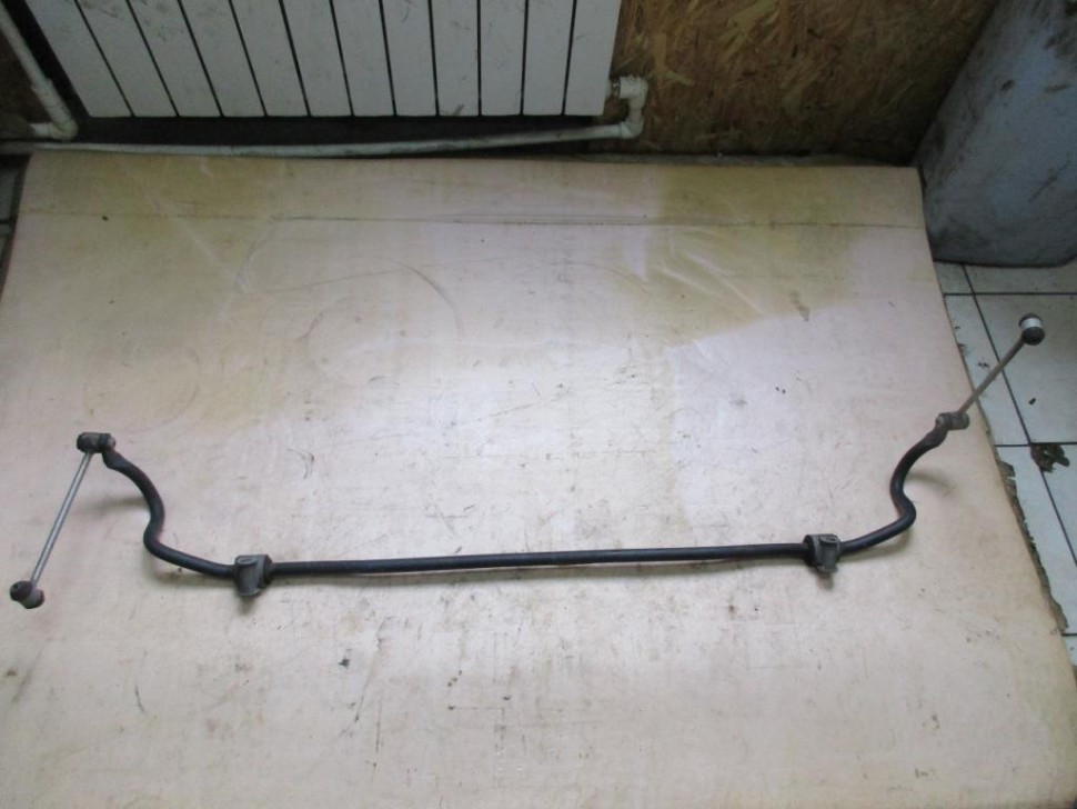 Стабилизатор задний MERCEDES-BENZ GLC-класс X253 (2015 - 2019) фото 1 &mdash; Разборка Мерседес