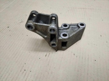 Кронштейн двигателя MERCEDES-BENZ E-класс W211/S211 (2002 - 2006) — Разборка Мерседес