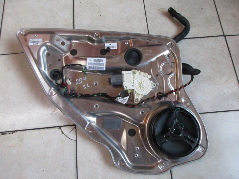 Стеклоподъемник задний левый MERCEDES-BENZ C-класс W204/S204 (2006 - 2011) фото 1 — Разборка Мерседес