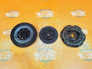 Маховик МКПП MERCEDES-BENZ V-класс W639 (2003 - 2014) — Разборка Мерседес