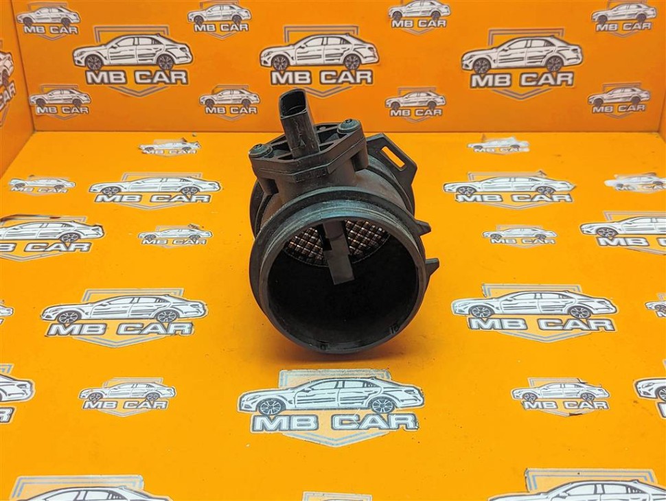 Расходомер MERCEDES-BENZ S-класс W220 рестайлинг (2002 - 2005) фото 1 — Разборка Мерседес