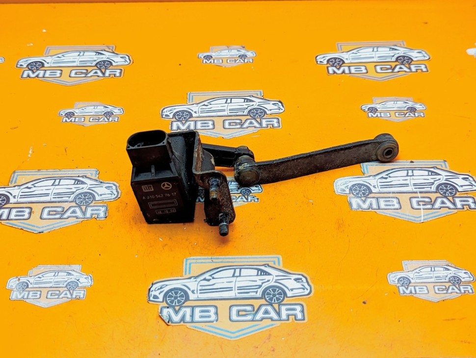 Датчик уровня пола MERCEDES-BENZ E-класс AMG W211/S211 (2002 - 2006) фото 1 — Разборка Мерседес
