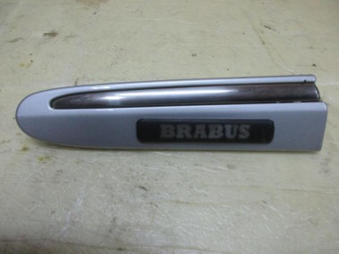 Молдинг крыла левый MERCEDES-BENZ CLK-класс C209/W209 (2002 - 2005) — Разборка Мерседес