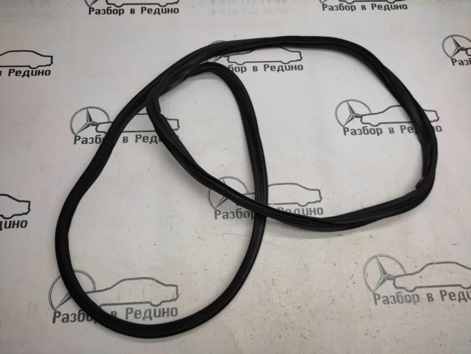 Уплотнитель крышки багажника MERCEDES-BENZ E-класс W213/S213/C238/A238 (2016 - 2021) фото 1 — Разборка Мерседес