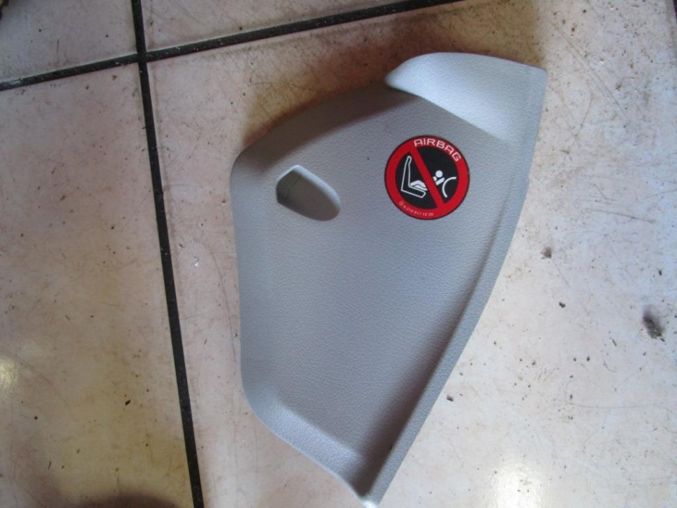 Накладка торпеды MERCEDES-BENZ C-класс W203/S203/CL203 (2000 - 2004) фото 1 — Разборка Мерседес