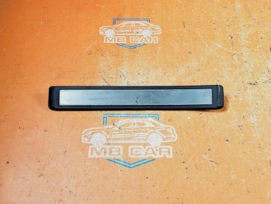 Накладка порога внутренняя MERCEDES-BENZ E-класс W211/S211 рестайлинг (2006 - 2009) — Разборка Мерседес