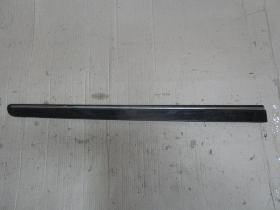 Молдинг двери MERCEDES-BENZ B-класс W245 (2005 - 2009) фото 1 — Разборка Мерседес