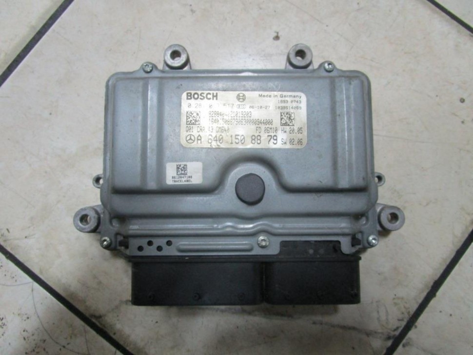 Блок управления двигателем MERCEDES-BENZ A-класс W169 (2004 - 2008) фото 1 — Разборка Мерседес