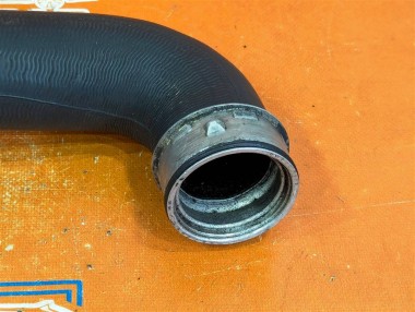 Патрубок интеркулера MERCEDES-BENZ M-класс W164 (2005 - 2008) — Разборка Мерседес