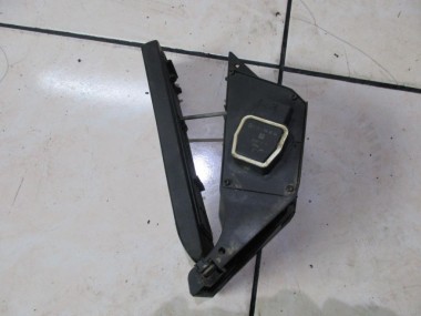 Педаль газа электронная MERCEDES-BENZ C-класс W204/S204/С204 рестайлинг (2011 - 2015) — Разборка Мерседес