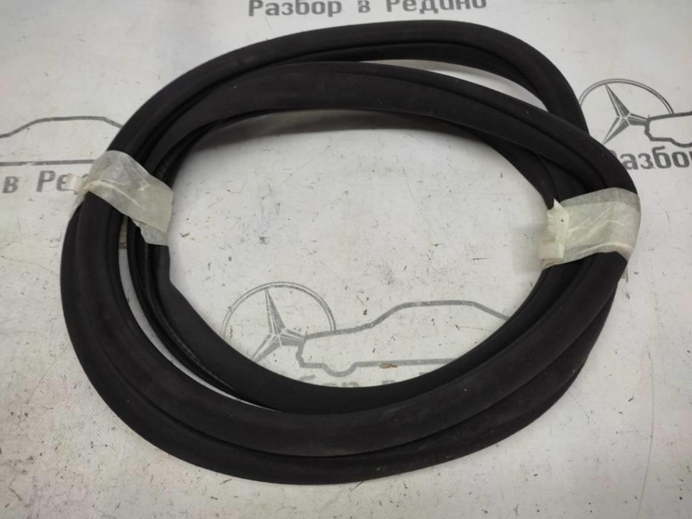 Уплотнитель дверного проема ( на кузове ) MERCEDES-BENZ E-класс W211/S211 (2002 - 2006) фото 1 — Разборка Мерседес