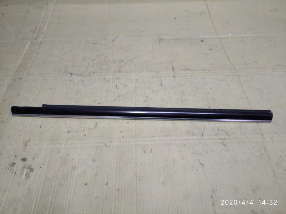 Молдинг заднего стекла MERCEDES-BENZ C-класс W203/S203/CL203 (2000 - 2004) фото 1 — Разборка Мерседес