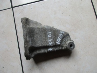 Лапа правая MERCEDES-BENZ S-класс W220 (1998 - 2005) — Разборка Мерседес