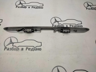 Накладка крышки багажника MERCEDES-BENZ E-класс W210/S210 (1995 - 1999) — Разборка Мерседес