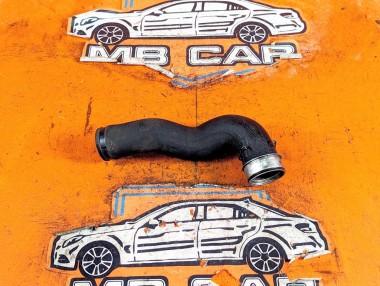 Патрубок интеркулера MERCEDES-BENZ R-класс W251 рестайлинг (2007 - 2010) R 350d 3.0 4MATIC 7G-Tronic (224 л.с.) &mdash; Разборка Мерседес