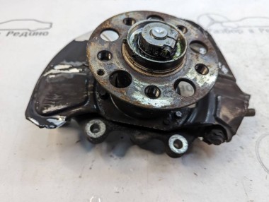 Кулак поворотный передний правый MERCEDES-BENZ E-класс W212/S212/C207/A207 (2009 - 2013) — Разборка Мерседес